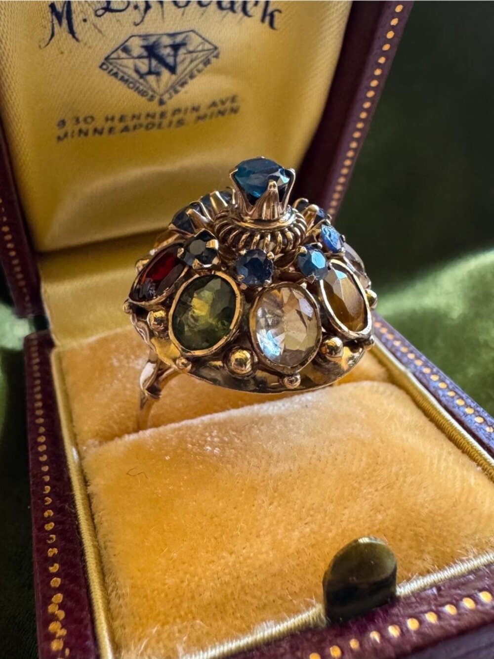 ANTIQUE- 14K Gold -Natural Blue Sapphire Thai Princess Harem Ring Multicolor -7g